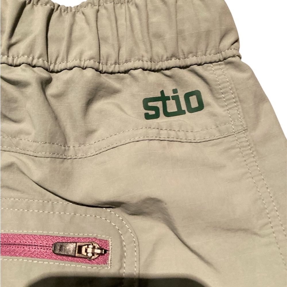 Women's Stio Shorts - Picture 6 of 6
